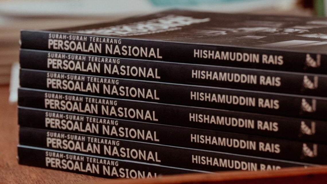 Surah-Surah Terlarang: Persoalan Nasional — Sebuah Ulasan